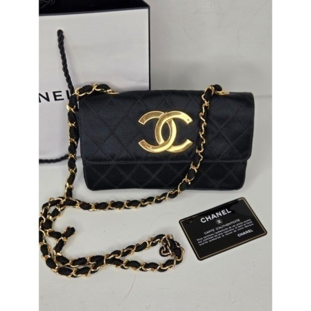 Chanel‎ Black Satin Quilted Flap Bag Vintage 1980's Chain Shoulder Bag Gold CC